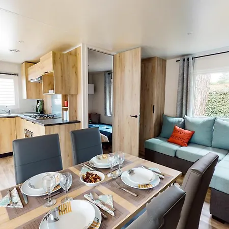 キャンプ場 Officiel Siblu Bois De Bayadene ピリアック・シュル・メール